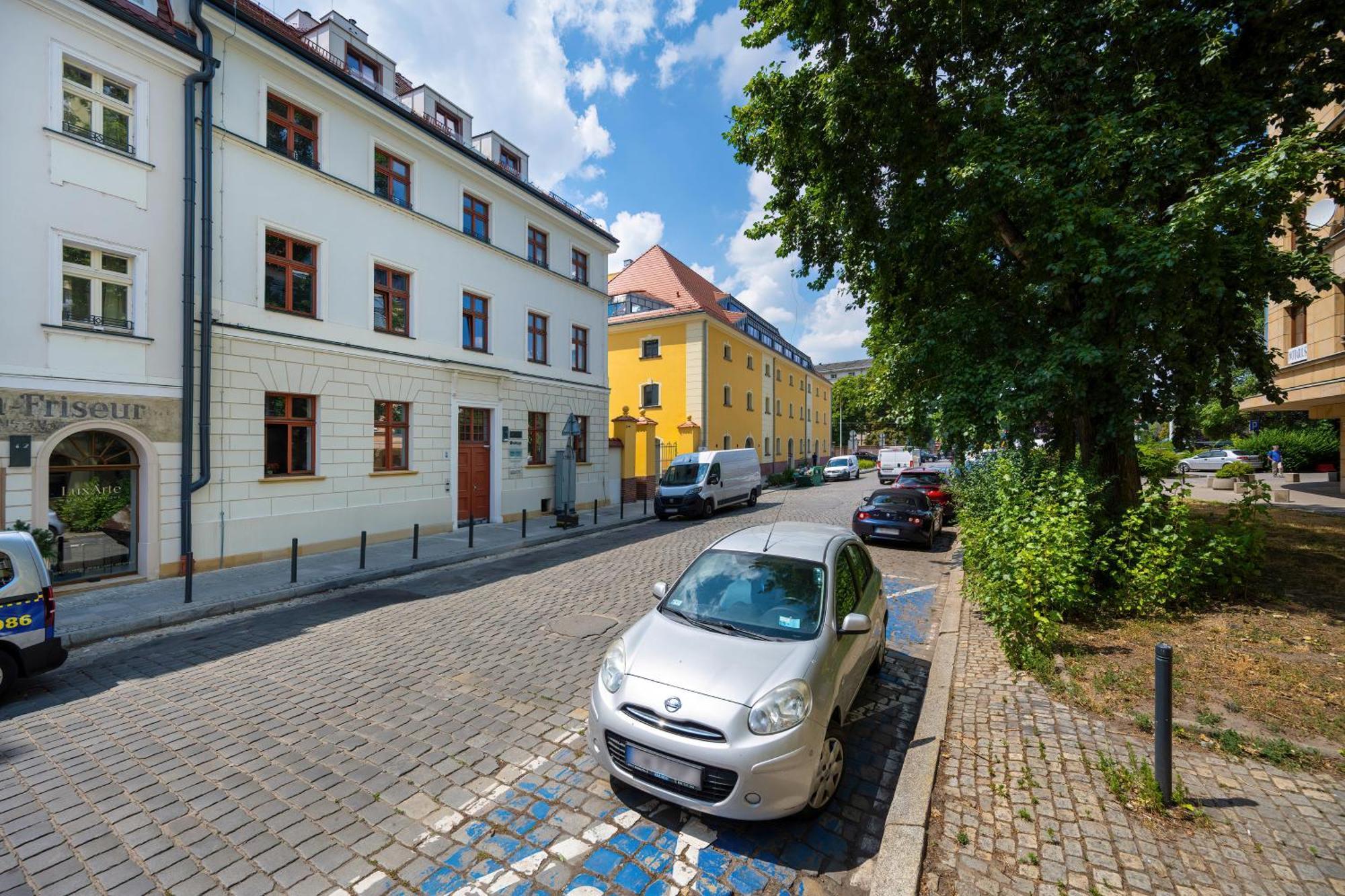 Elegancki Apartament Z Parkingiem Blisko Starego Miasta By Noclegi Renters Wrocław Extérieur photo