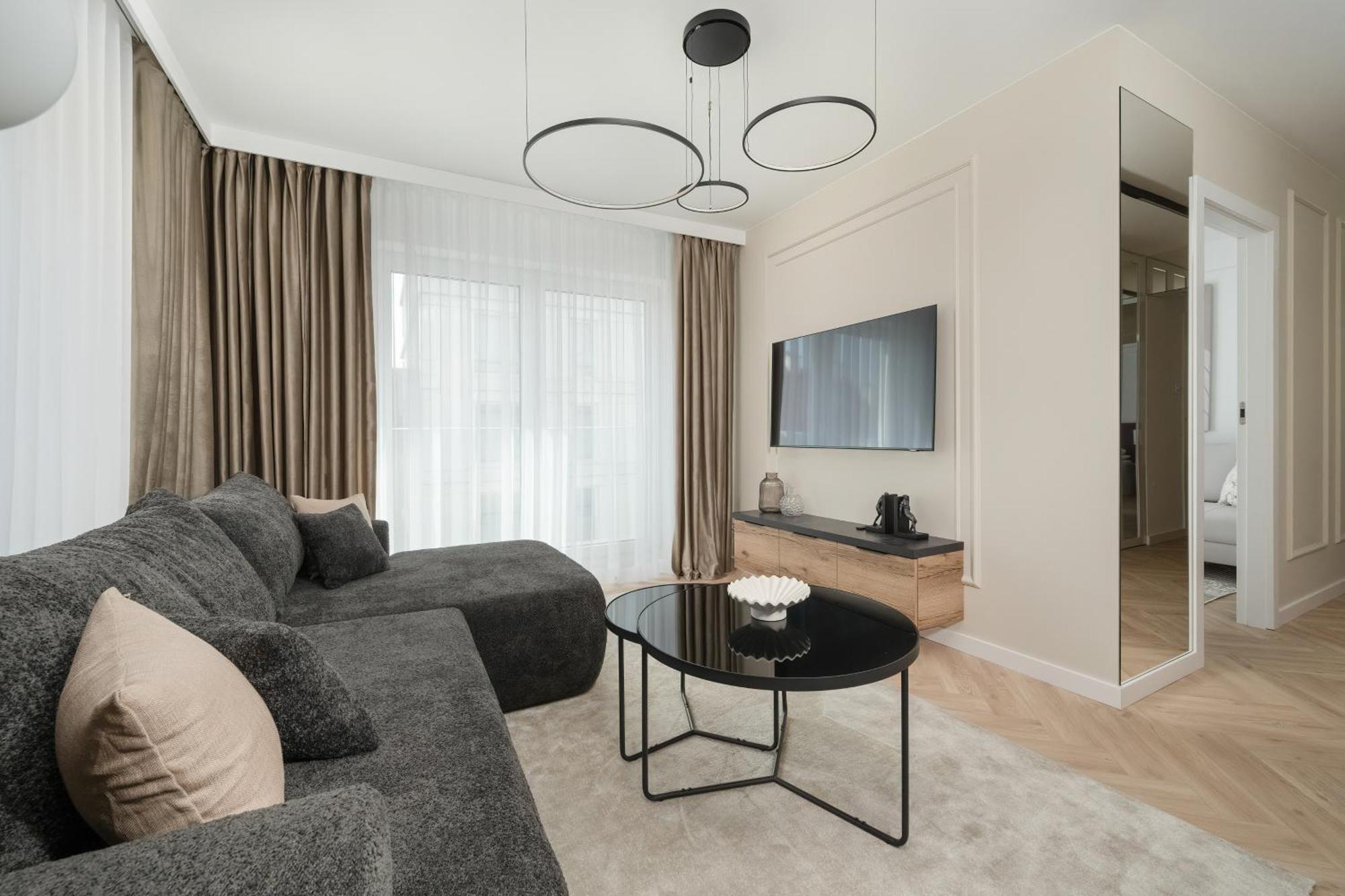 Elegancki Apartament Z Parkingiem Blisko Starego Miasta By Noclegi Renters Wrocław Extérieur photo
